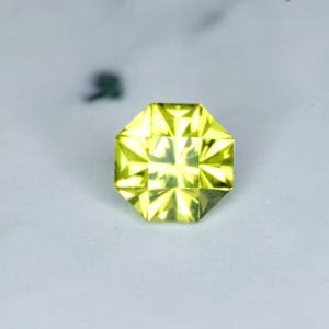 yellow sapphire 0.60 ct