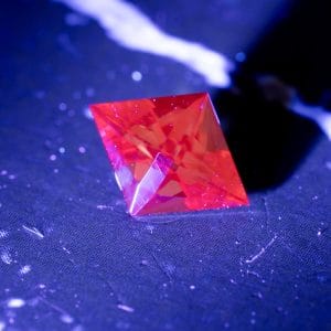 dragon garnet 0.87 ct