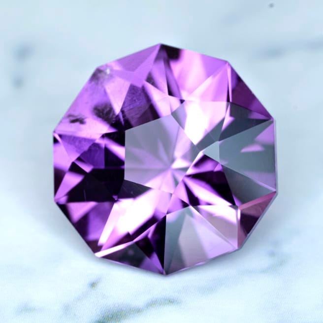 AMETHYST 6.06 CT