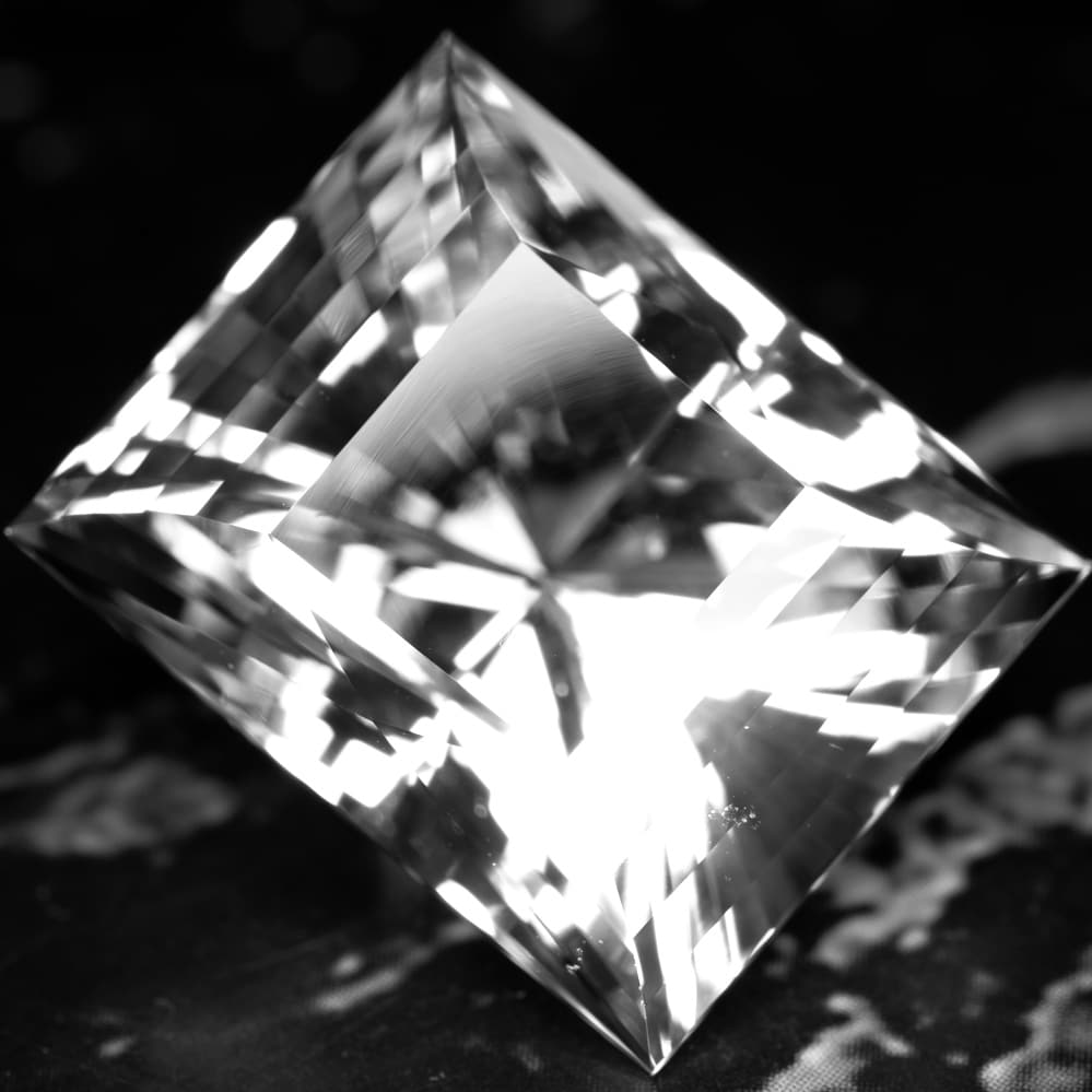 natural topaz 24.08 ct