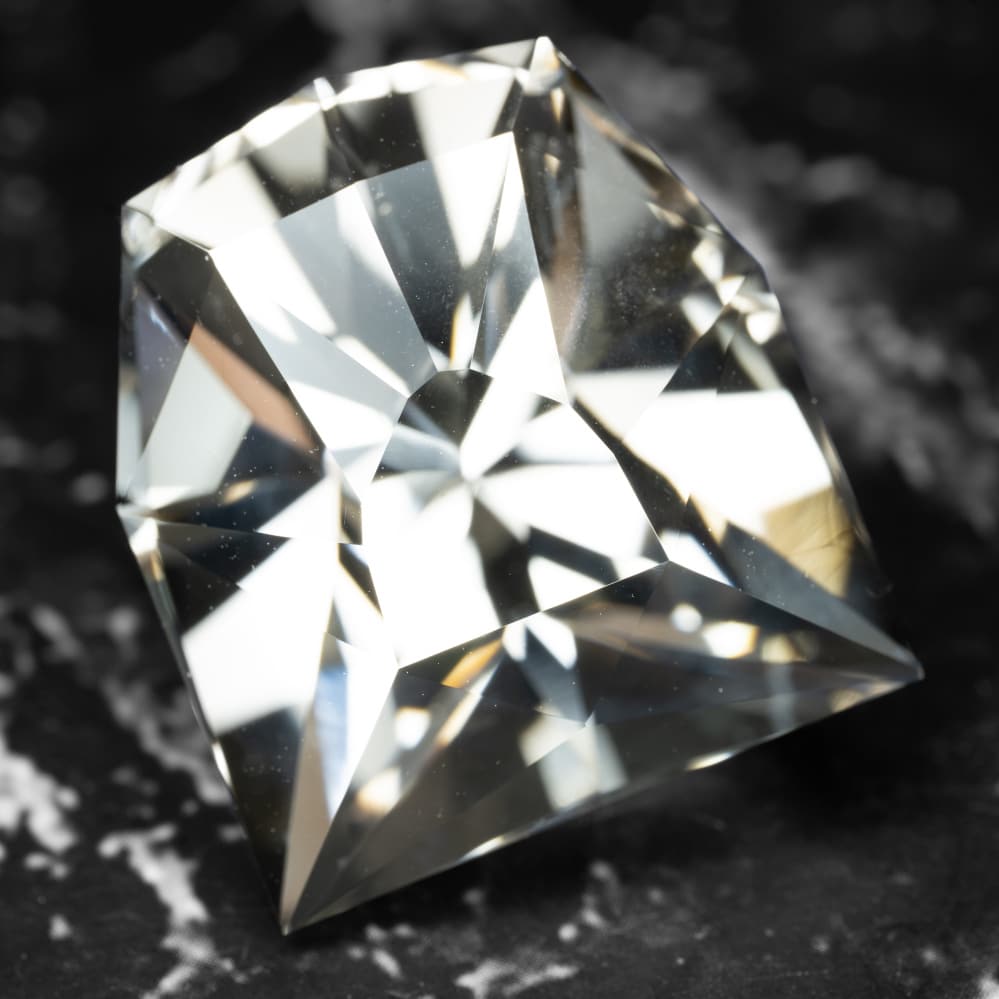 precious topaz 59.11 ct