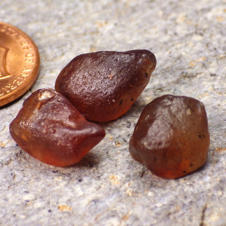 zircon rough 25.40 ct