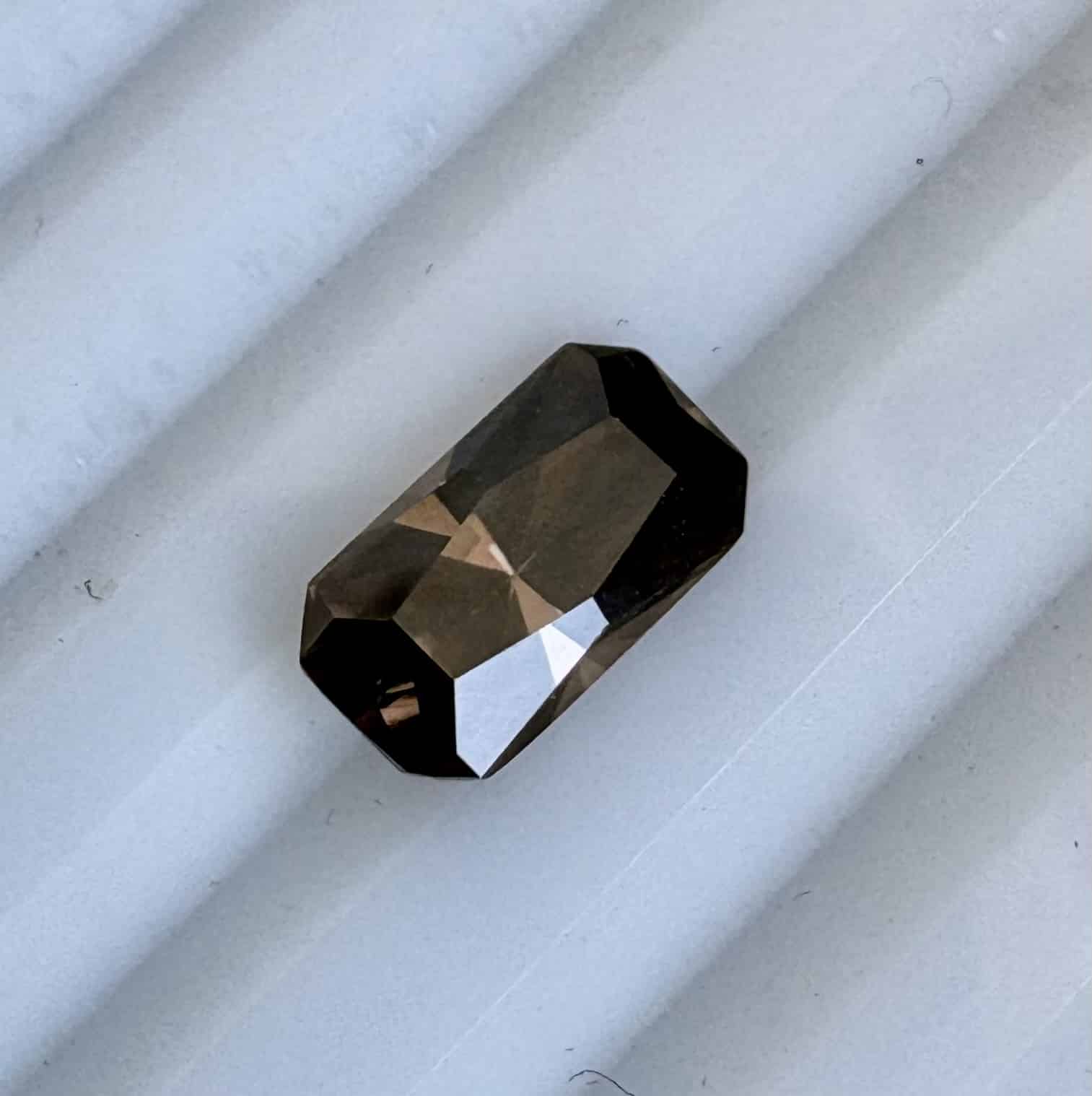 zircon 2.46 ct