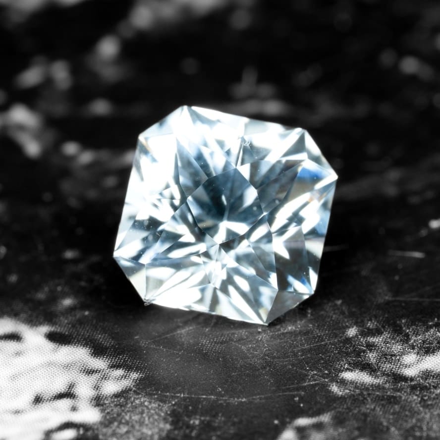 natural topaz 3.03 ct