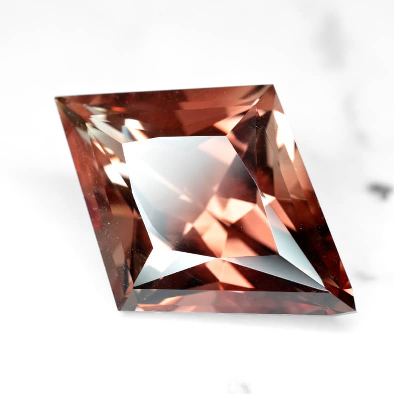Oregon Sunstone 15.98 Ct lozenge