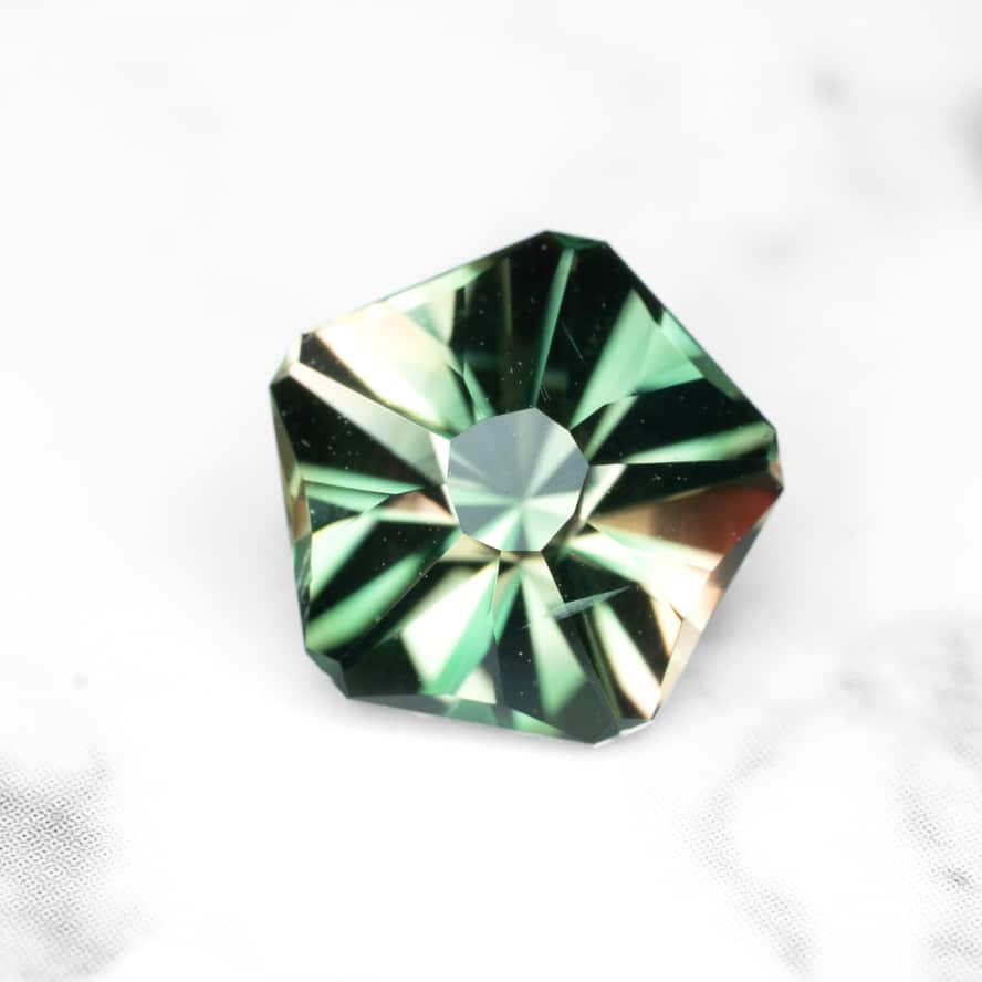 dichroic oregon sunstone 1.69 ct