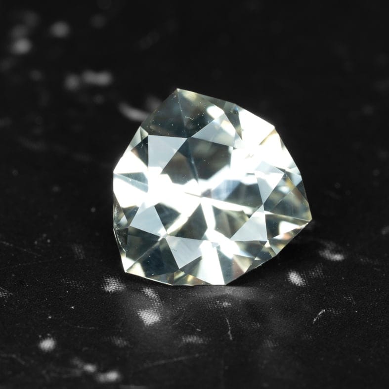 golden sunstone 1.47 ct