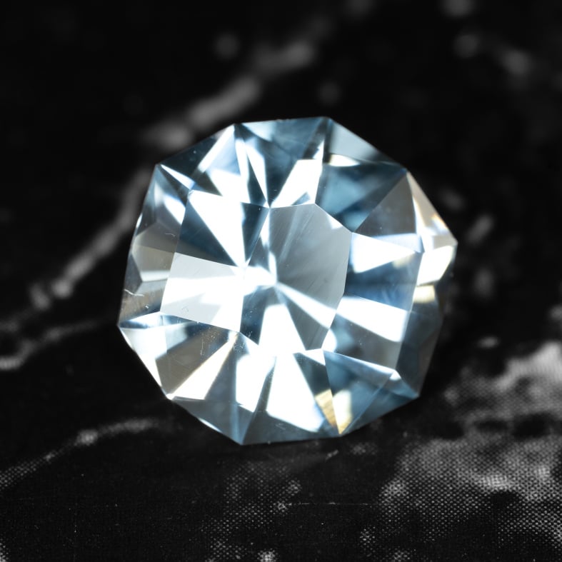 blue topaz 3.05 ct